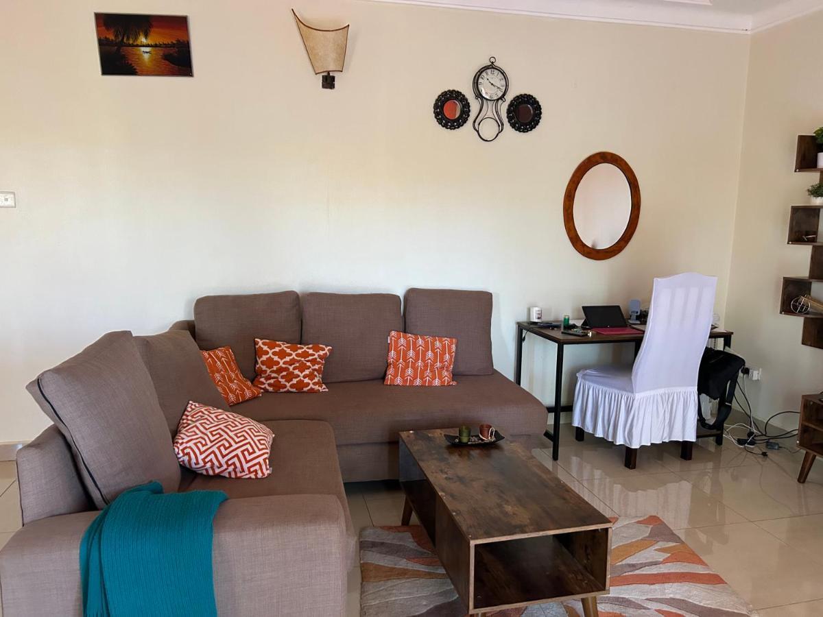 The Abode Apartments Lake View & Breakfast Suite Near Beach Энтеббе Экстерьер фото
